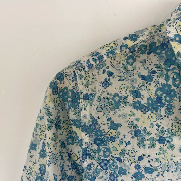 American Eagle Floral Button Up Shirt Blouse - Picture 4 of 6